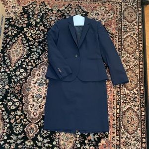 J Crew 1035 Bi Stretch Wool Suit - Blazer & No. 2 Pencil Skirt -- Navy -- Size 6